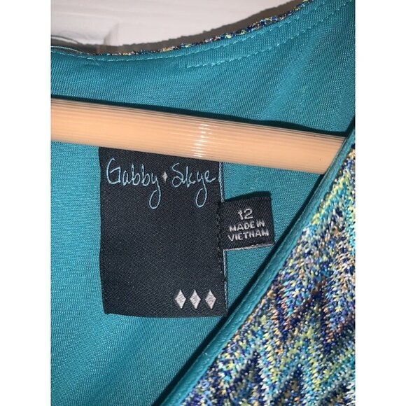 Gabby Skye Teal Chevron Print Faux Wrap Ruffled V-Neck Boho Dress Size 12 - Picture 8 of 9